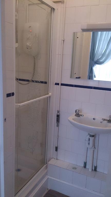 Park Inn Hotel Folkestone Room photo